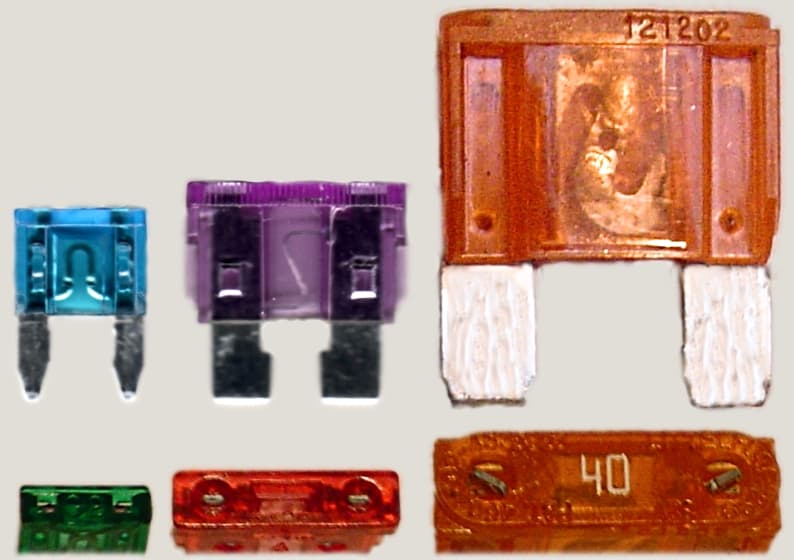 Automotive blade fuses in several sizes and current ratings